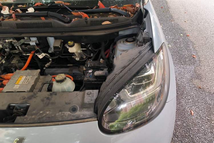 Used Wuling Bingo 2023 410 km Lingxi Deluxe Edition Engine Bay Left