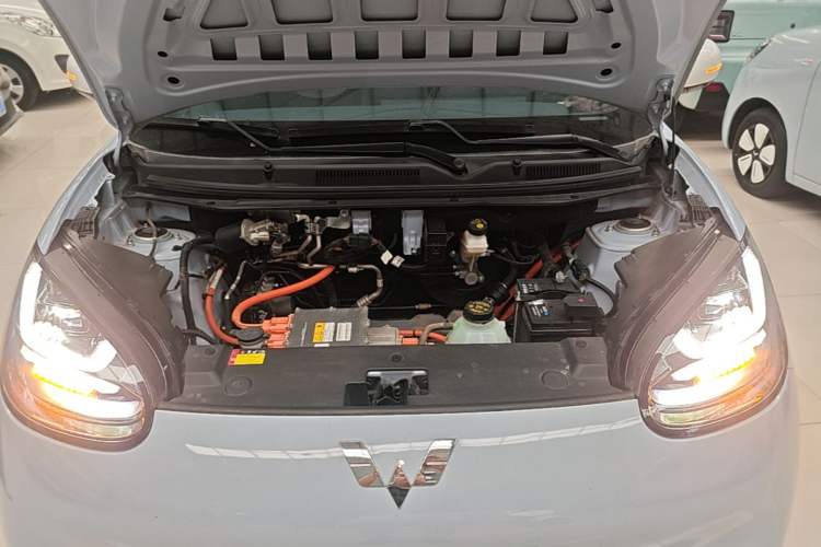 Used Wuling Bingo 2023 410 km Lingxi Deluxe Edition Engine Bay