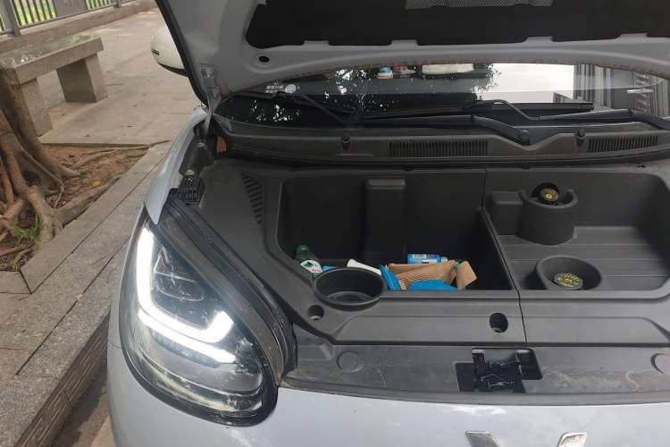 Used Wuling Bingo 2023 410 km Lingxi Deluxe Edition Engine Bay Right