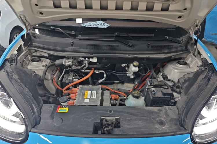 Used Wuling Bingo 2023 333 km Lingxi Connected+ Version Engine Bay