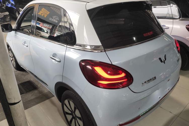 Used Wuling Bingo 2023 410 km Lingxi Deluxe Edition Exterior 2
