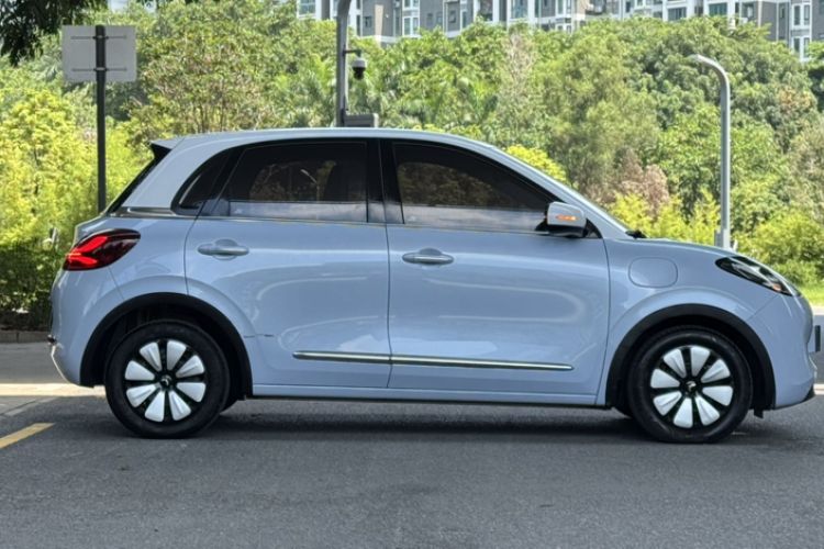 Used Wuling Bingo 2023 410 km Lingxi Deluxe Edition Exterior 3