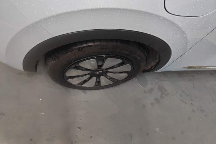 Used Wuling Bingo 2023 410 km Lingxi Deluxe Edition Exterior 4