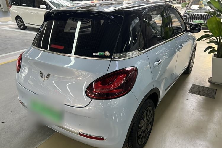 Used Wuling Bingo 2023 410 km Lingxi Deluxe Edition Exterior 5