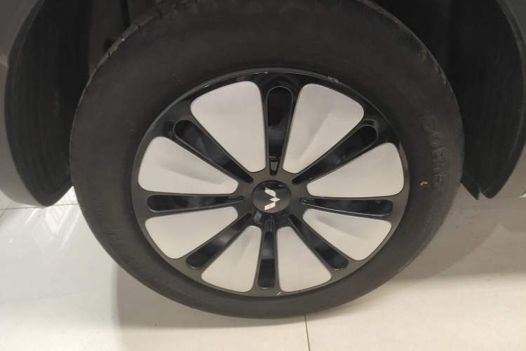 Used Wuling Bingo 2023 410 km Lingxi Deluxe Edition Exterior 5