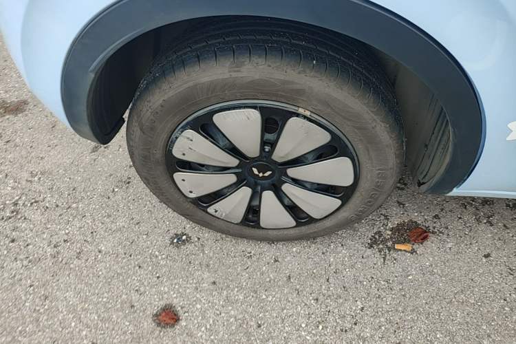 Used Wuling Bingo 2023 333 km Lingxi Connected+ Version Exterior 5