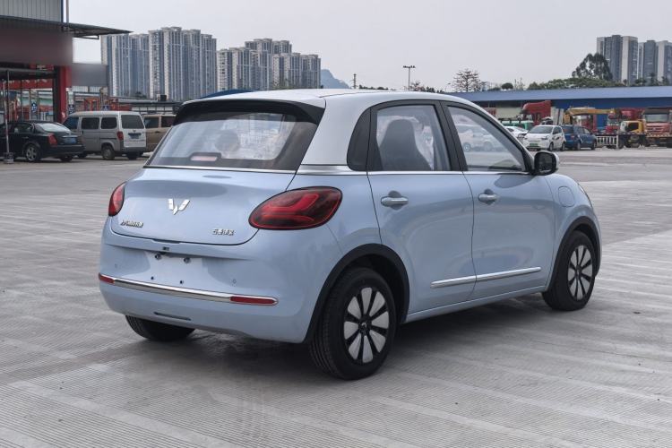 Used Wuling Bingo 2023 410 km Lingxi Deluxe Edition Exterior 6