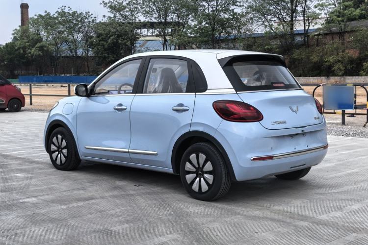Used Wuling Bingo 2023 410 km Lingxi Deluxe Edition Exterior 7