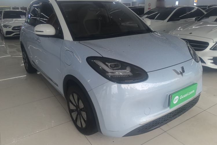 Used Wuling Bingo 2023 410 km Lingxi Deluxe Edition Front Right 45 Deg
