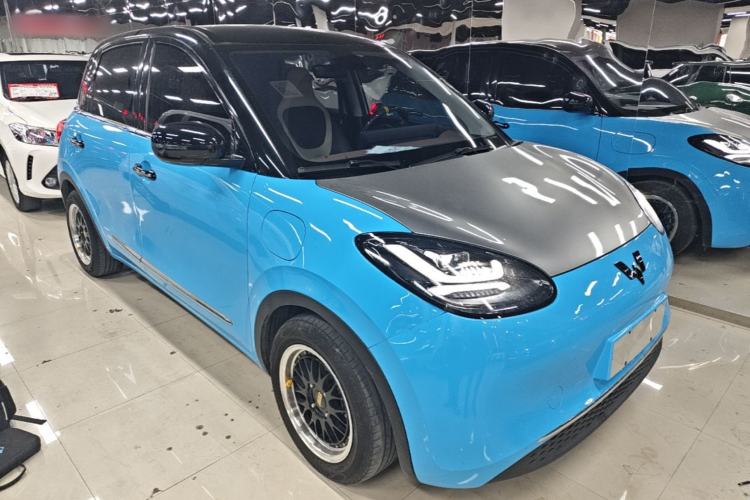 Used Wuling Bingo 2023 333 km Lingxi Connected+ Version Front Right 45 Deg