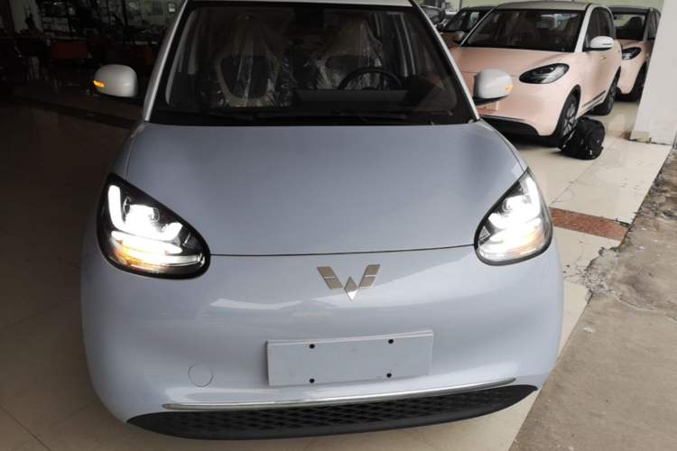 Used Wuling Bingo 2023 410 km Lingxi Deluxe Edition Front