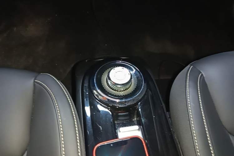 Used Wuling Bingo 2023 410 km Lingxi Deluxe Edition Gear Lever