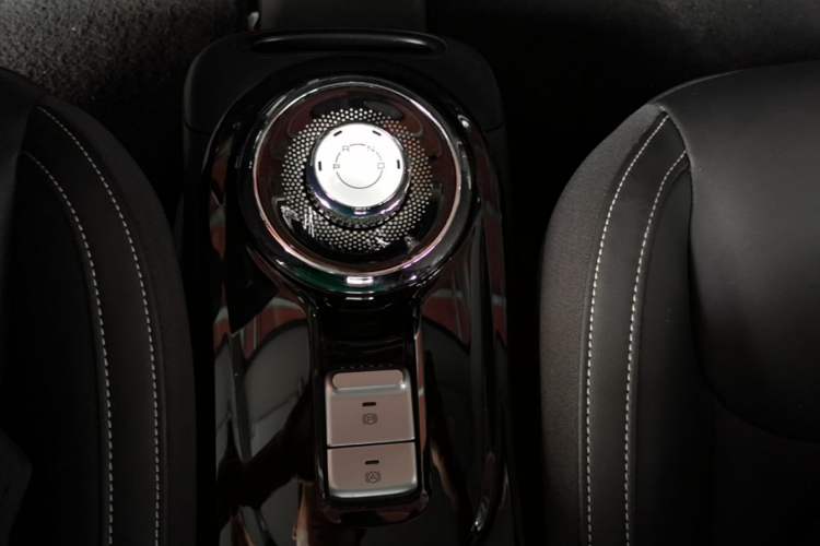 Used Wuling Bingo 2023 410 km Lingxi Deluxe Edition Gear Lever