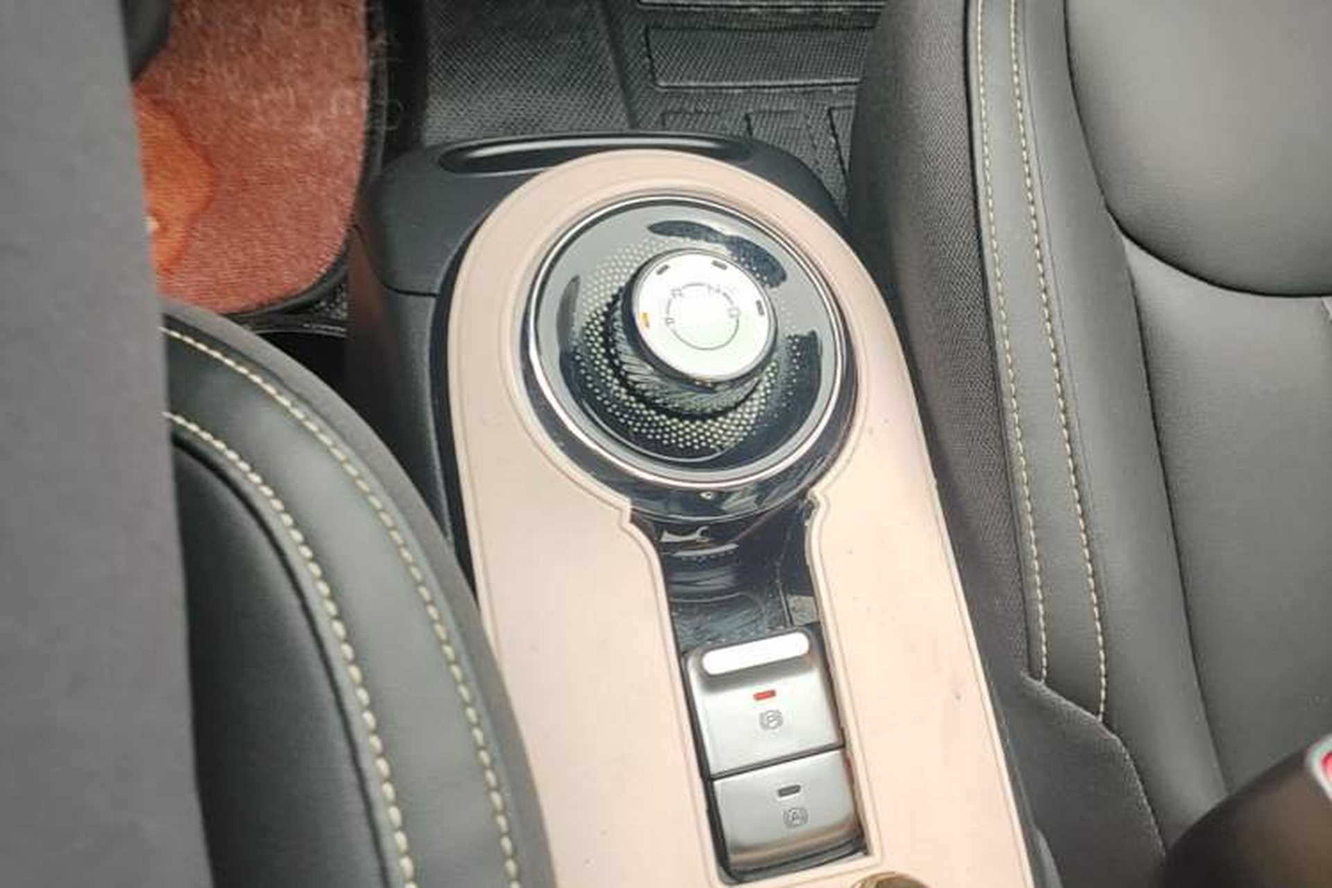 Used Wuling Bingo 2023 333 km Lingxi Connected+ Version Gear Lever