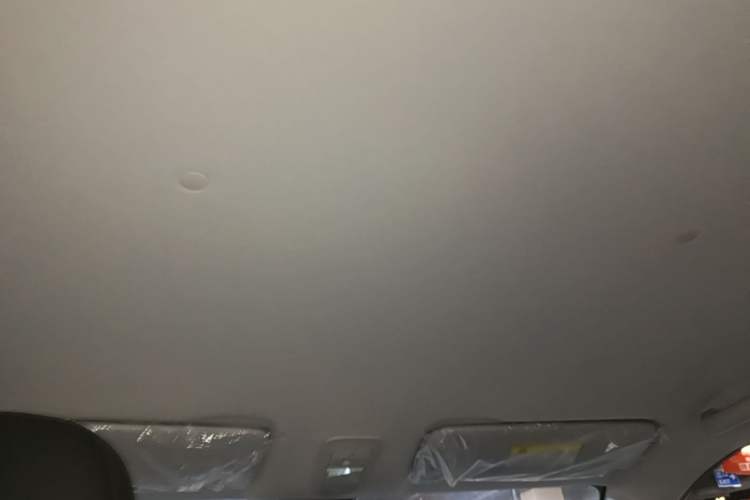 Used Wuling Bingo 2023 410 km Lingxi Deluxe Edition Headliner