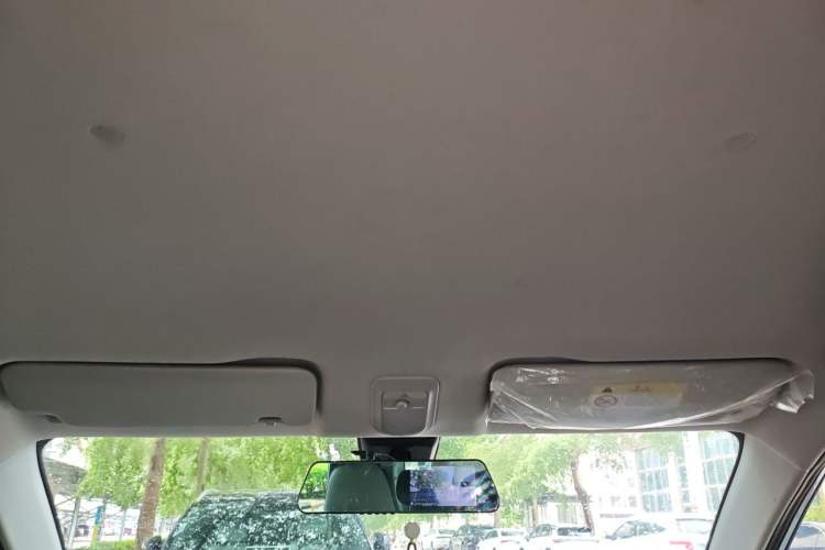 Used Wuling Bingo 2023 333 km Lingxi Connected Version Headliner