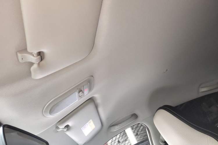 Used Wuling Bingo 2023 410 km Lingxi Deluxe Edition Headliner