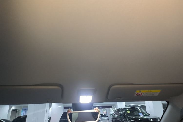 Used Wuling Bingo 2023 410 km Lingxi Deluxe Edition Headliner