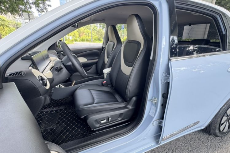 Used Wuling Bingo 2023 410 km Lingxi Deluxe Edition Interior 4