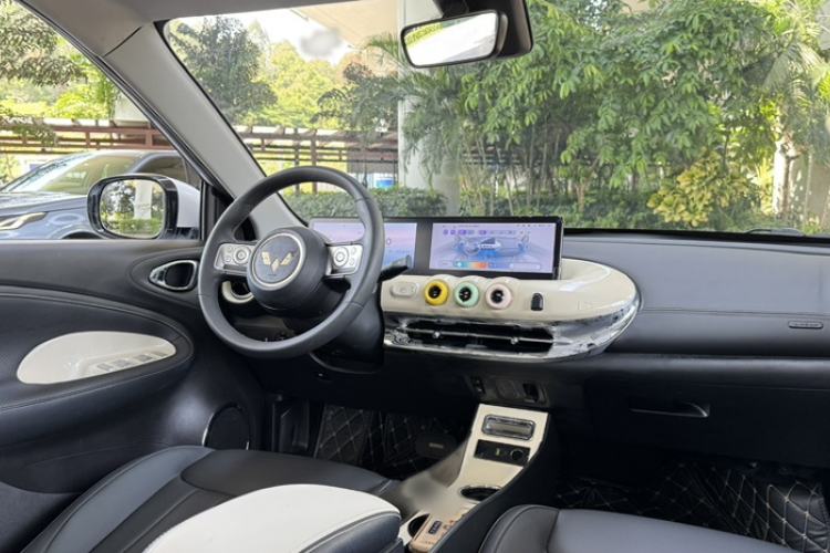 Used Wuling Bingo 2023 410 km Lingxi Deluxe Edition Interior 6