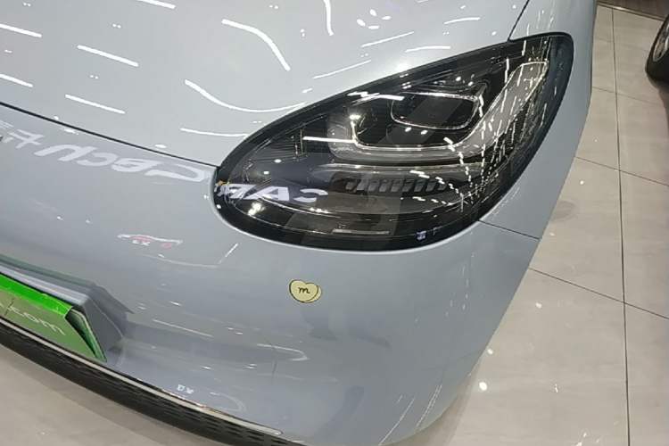 Used Wuling Bingo 2023 333km Enjoy+ Version Left Front Headlight