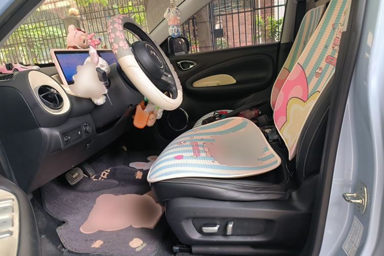 Used Wuling Bingo 2023 410 km Lingxi Deluxe Edition Left Front Seat