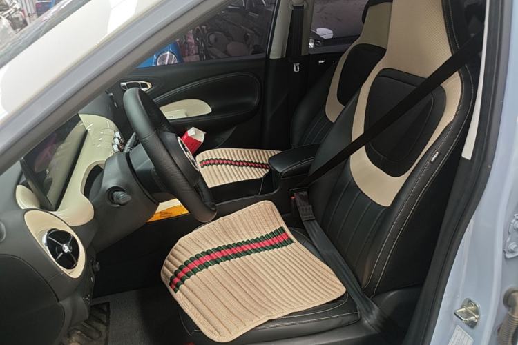 Used Wuling Bingo 2023 410 km Lingxi Deluxe Edition Left Front Seat