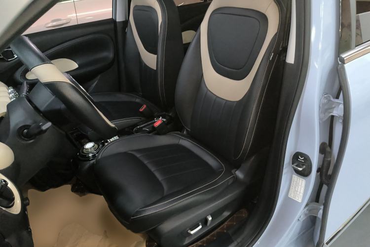 Used Wuling Bingo 2023 410 km Lingxi Deluxe Edition Left Front Seat