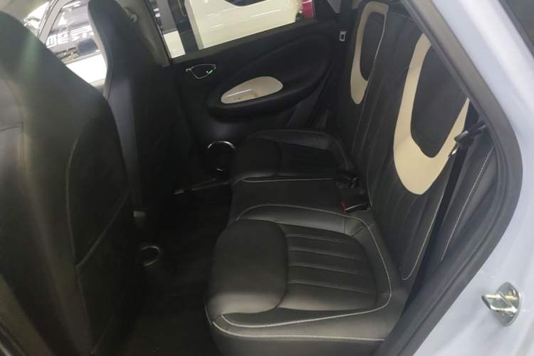 Used Wuling Bingo 2023 333km Enjoy+ Version Left Rear Seat