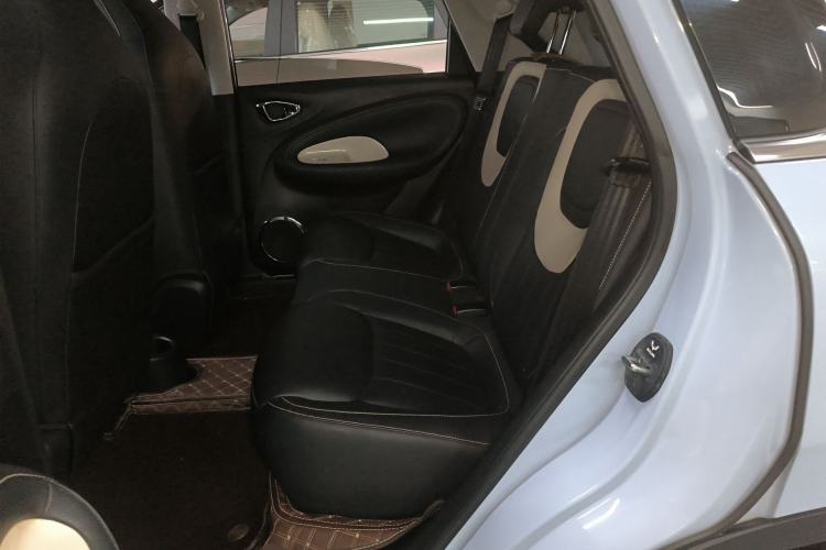 Used Wuling Bingo 2023 410 km Lingxi Deluxe Edition Left Rear Seat