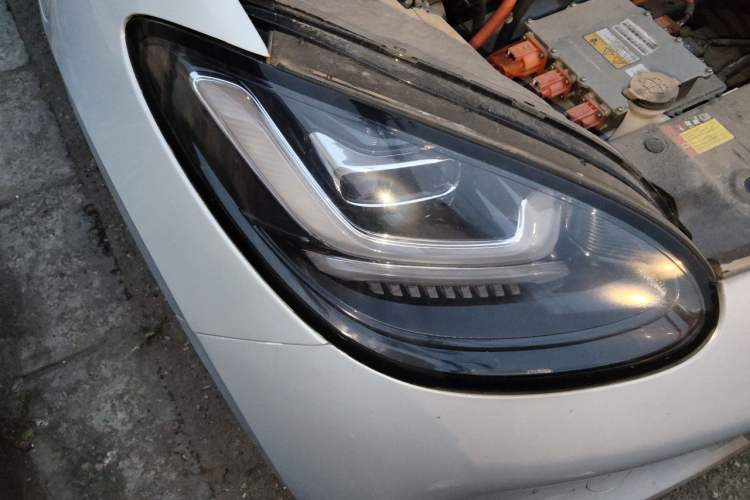 Used Wuling Bingo 2023 410 km Lingxi Deluxe Edition Right Front Headlight