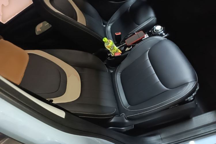 Used Wuling Bingo 2023 410 km Lingxi Deluxe Edition Right Front Seat