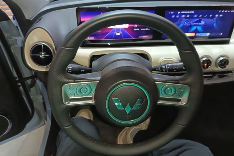 Used Wuling Bingo 2023 410 km Lingxi Deluxe Edition Steering Wheel