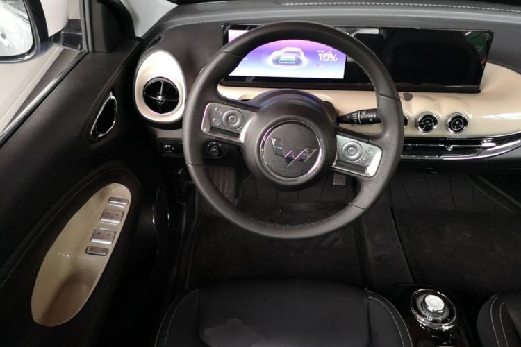 Used Wuling Bingo 2023 410 km Lingxi Deluxe Edition Steering Wheel