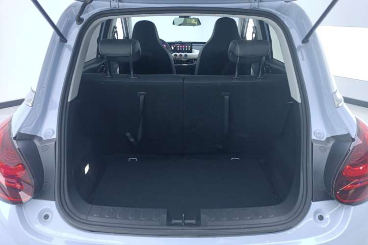 Used Wuling Bingo 2023 333 km Lingxi Connected+ Version Trunk