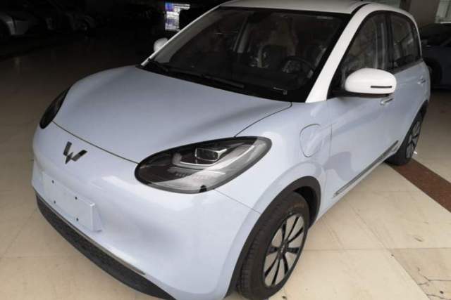 Used Wuling Bingo 2023 410 km Lingxi Deluxe Edition