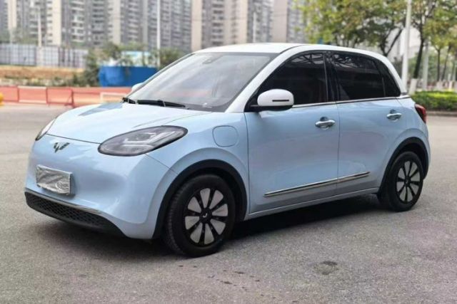 Used Wuling Bingo 2023 333 km Lingxi Connected+ Version