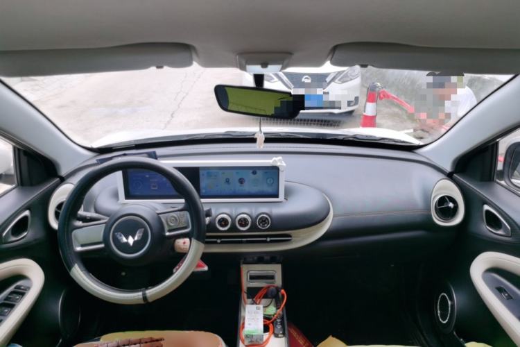 Used Wuling Bingo 2023 203km Light Edition Center Console