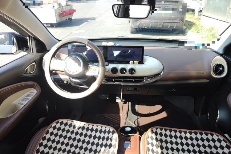 Used Wuling Bingo 2023 333 km Lingxi Connected+ Version Center Console