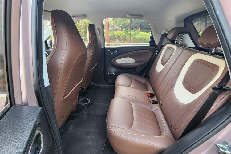 Used Wuling Bingo 2023 333km Enjoy+ Version Interior 4