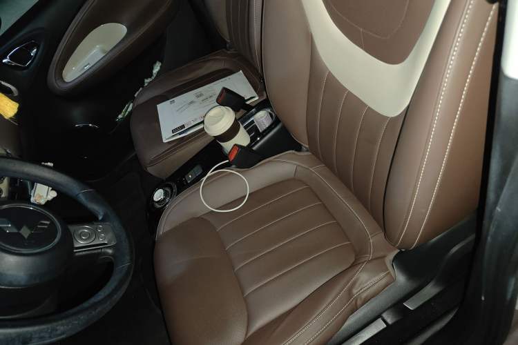 Used Wuling Bingo 2023 333km Enjoy+ Version Left Front Seat
