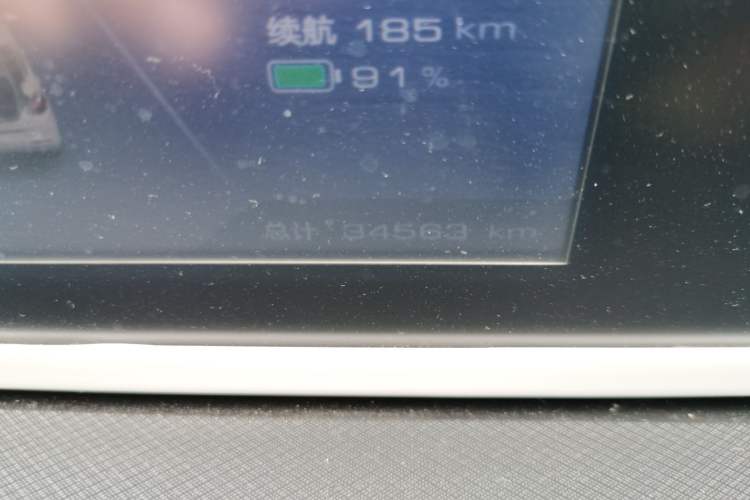 Used Wuling Bingo 2023 203km Light Edition Odometer Close Up