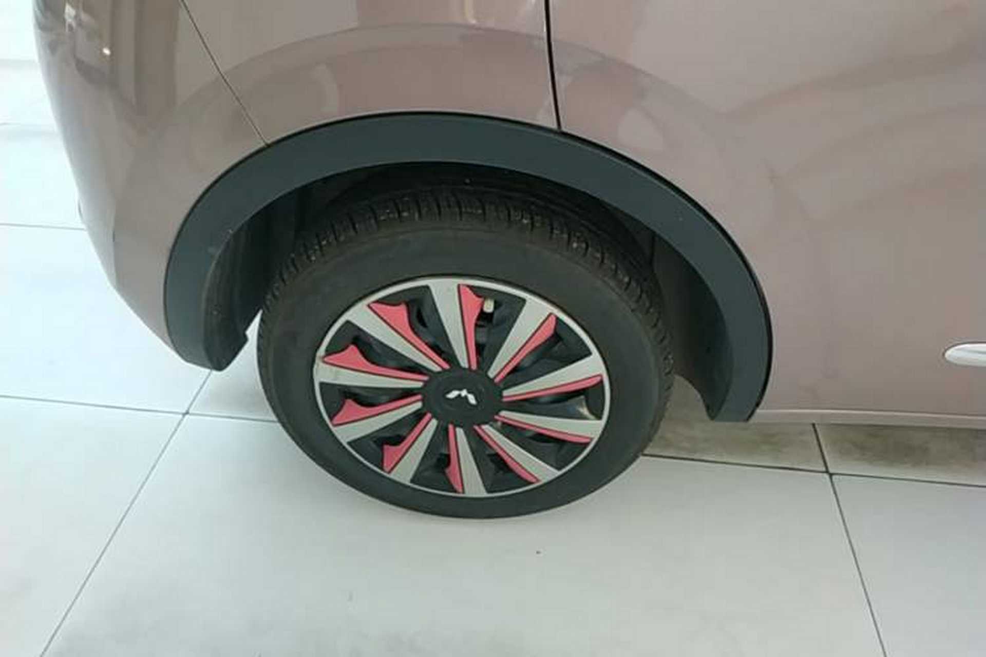 Used Wuling Bingo 2023 333 km Lingxi Connected+ Version Right Rear Wheel Hub