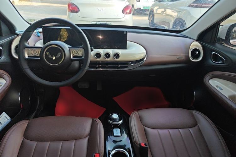 Used Wuling Bingo 2023 333 km Lingxi Connected Version Center Console