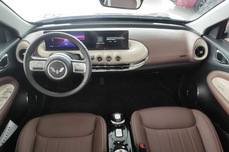 Used Wuling Bingo 2023 333 km Lingxi Connected+ Version Center Console