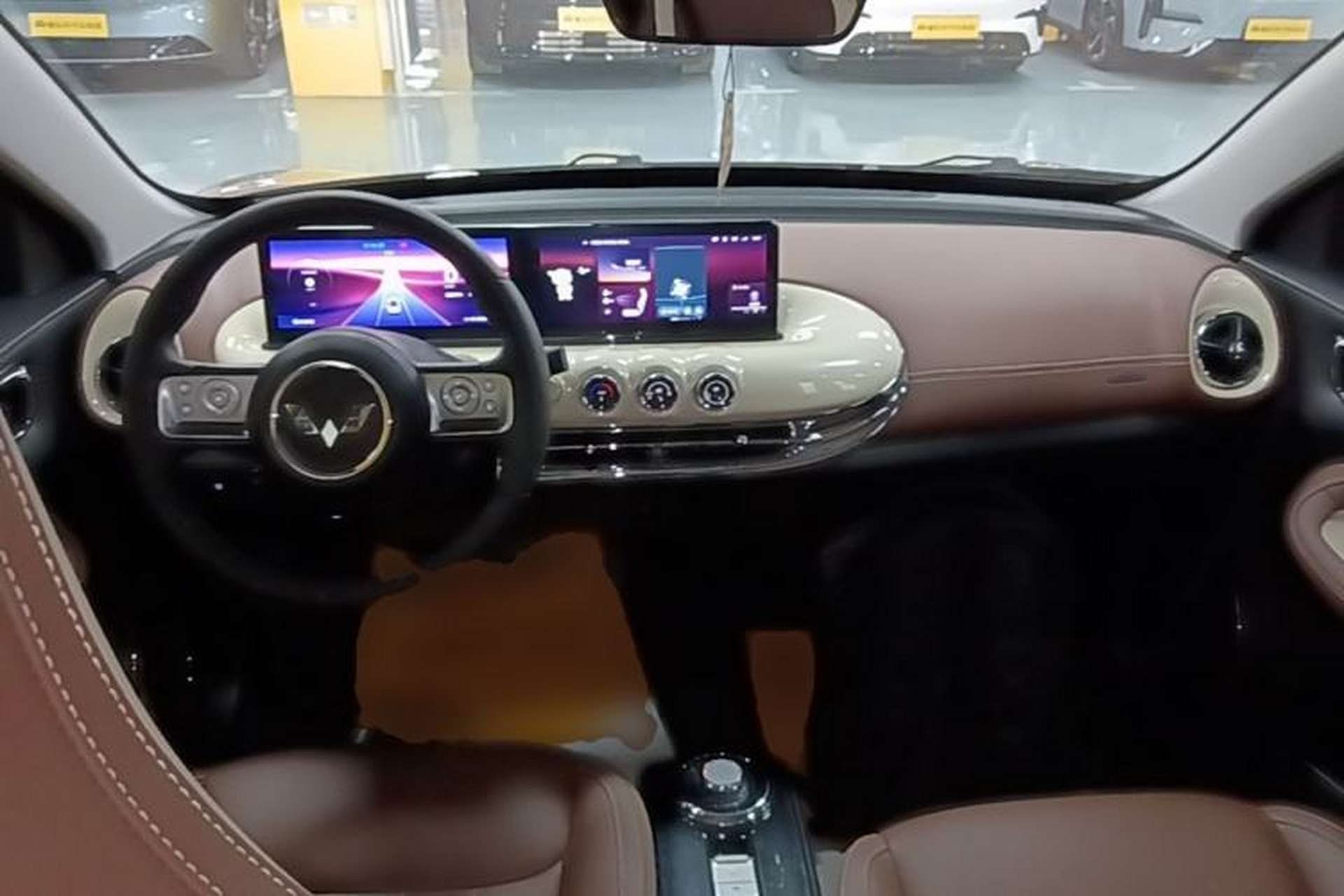 Used Wuling Bingo 2023 333 km Lingxi Connected Version Center Console