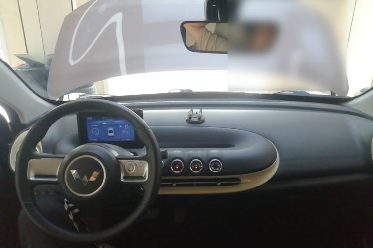 Used Wuling Bingo 2023 203km Light Edition Center Console