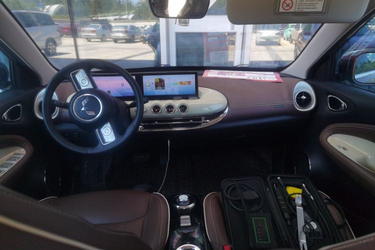 Used Wuling Bingo 2023 333 km Lingxi Connected Version Center Console