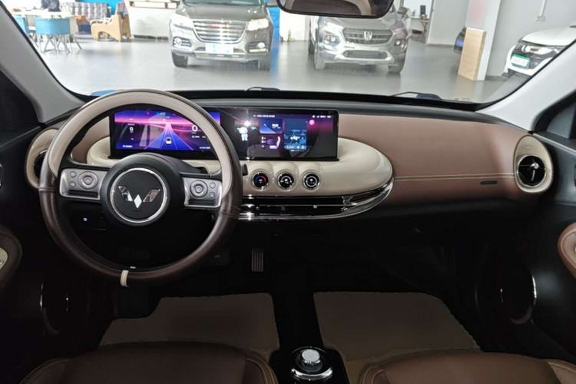 Used Wuling Bingo 2023 333 km Lingxi Connected Version Center Console