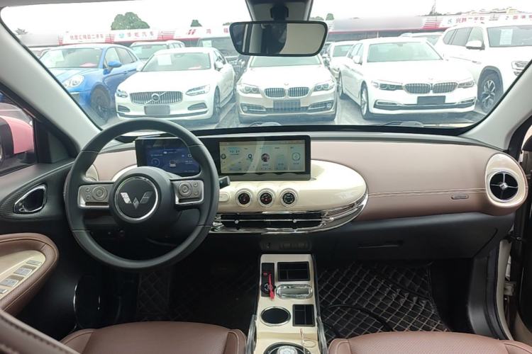 Used Wuling Bingo 2023 333 km Fast-Share Version Center Console